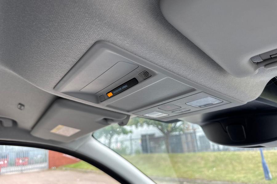 Ford TRANSIT CUSTOM Photo autoimg-ea0971cefbdb7570d07254137f92c88d8e7669b4.jpg