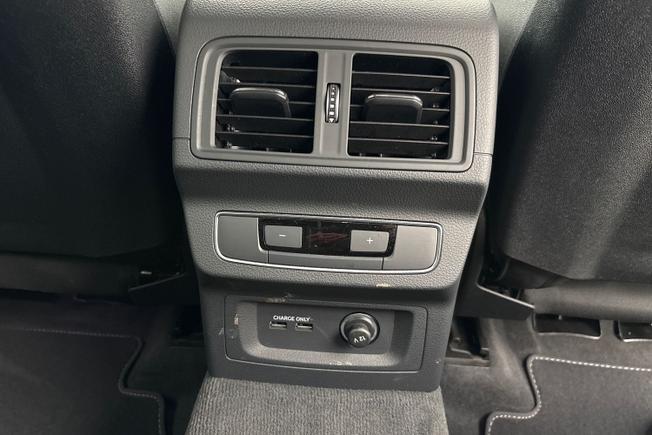 AUDI Q5 Photo 26