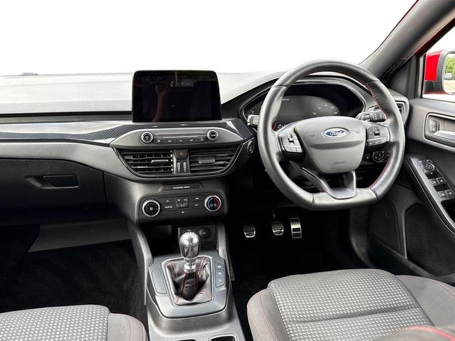 FORD Focus Photo 11