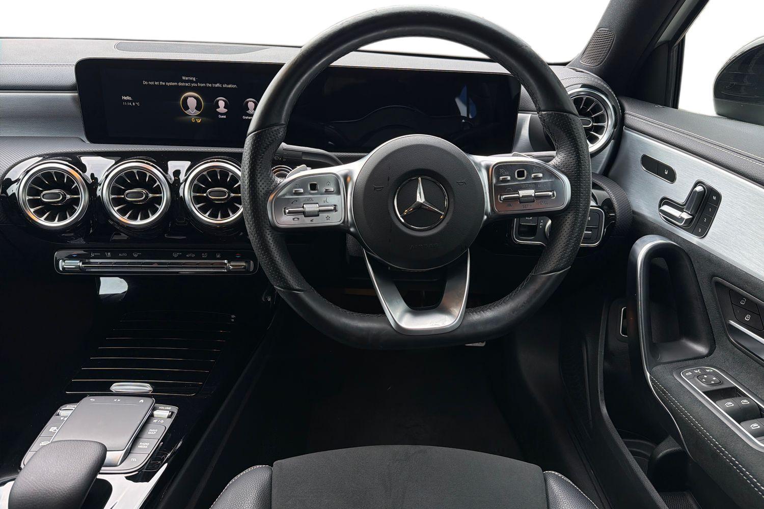Mercedes-Benz A CLASS Photo 10