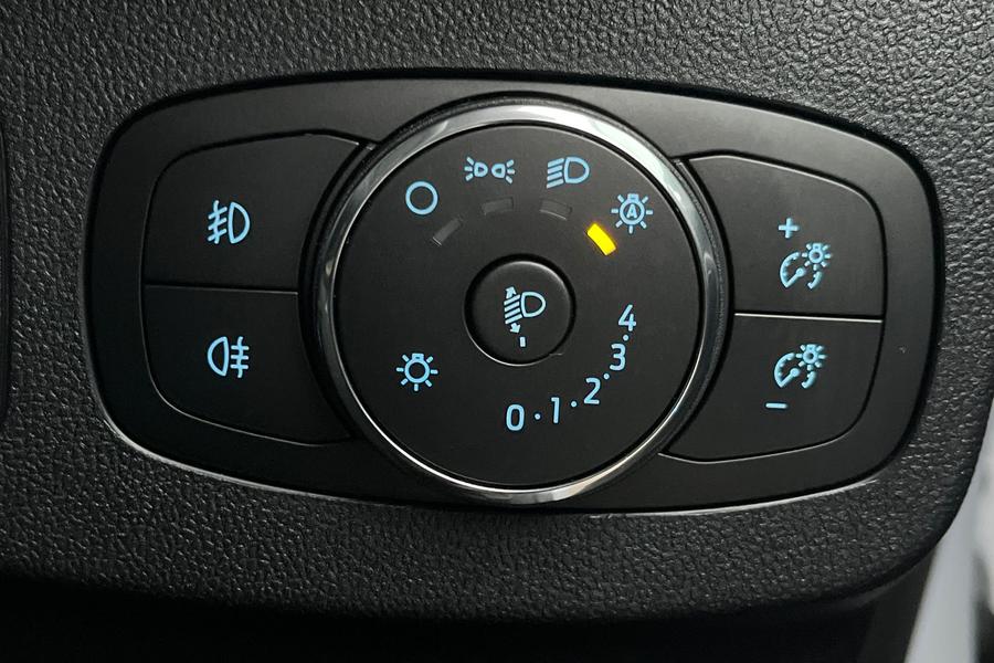 Ford Puma Photo autoimg-ea0de144fedeeb7622fa920688bf81bd9194f1b6.jpg