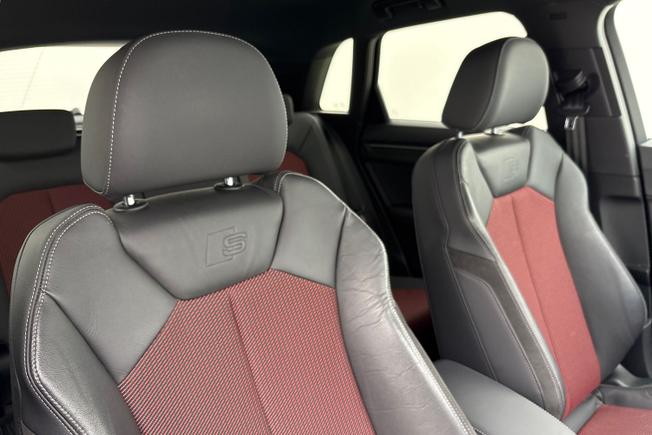 AUDI Q3 Photo 28