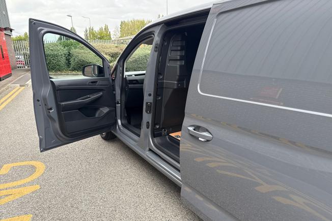 VOLKSWAGEN Caddy Maxi Photo 50