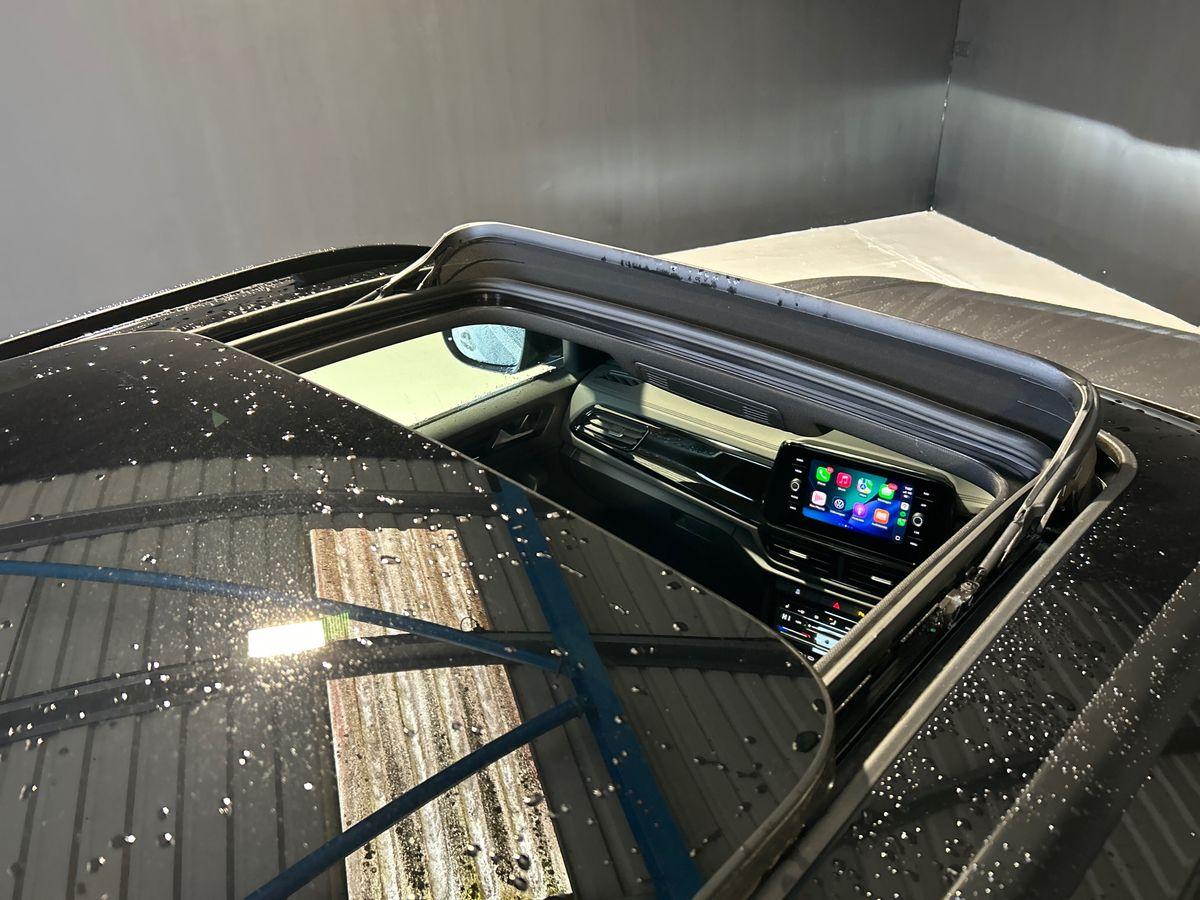Volkswagen T-Roc Photo autoimg-ea17655babcb03997a715bf985aa1fb1e7868c69.jpg