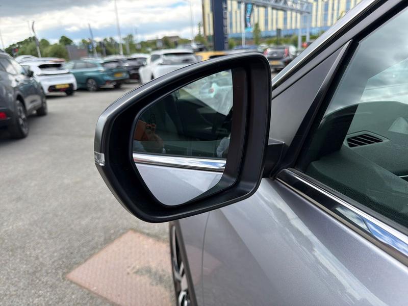 Used Peugeot 3008 EK22ZBE 25
