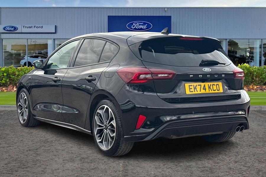 Ford FOCUS Photo autoimg-ea1ec1accc0c9bed02cced54176612c5c866797e.jpg