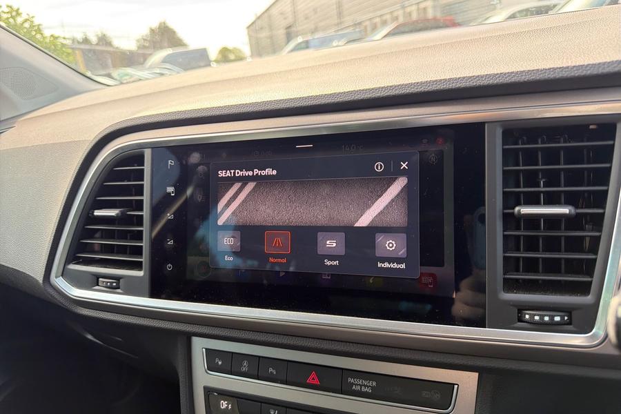 SEAT ATECA Photo autoimg-ea230e6dc8e229a8cc796c19e741d6650dfb2bed.jpg