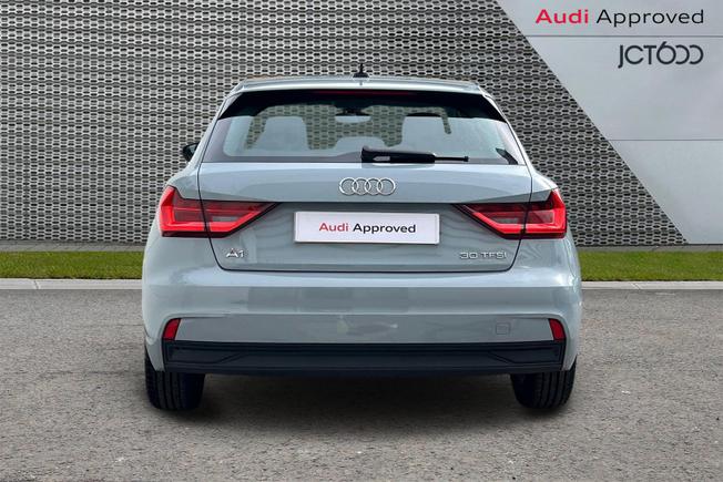 AUDI A1 Photo 7