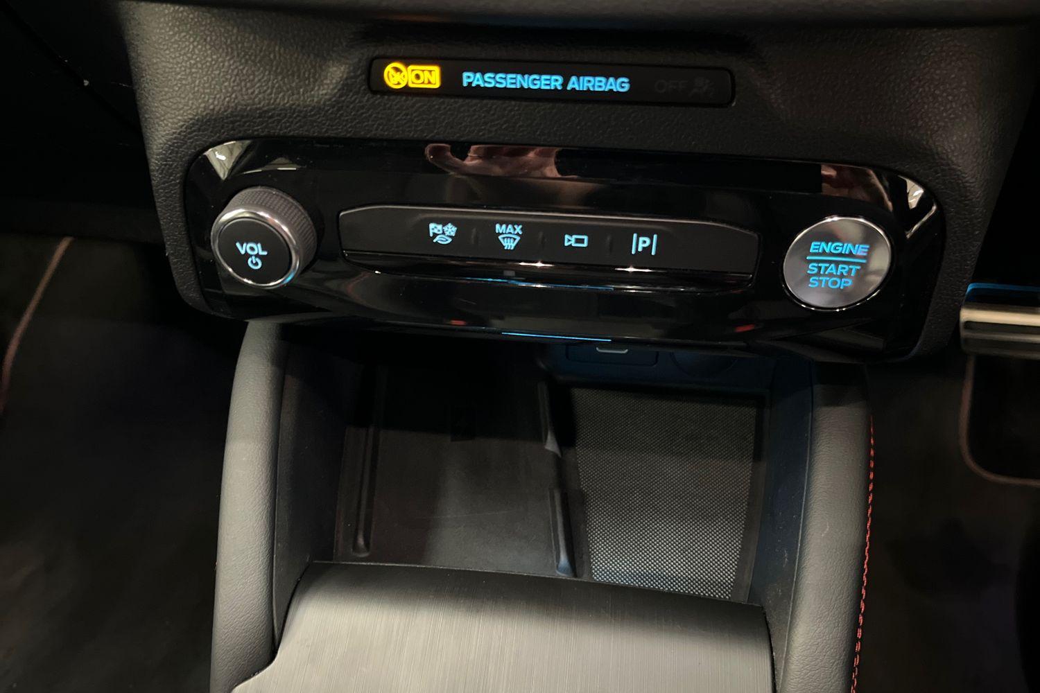 Ford Kuga Photo 31