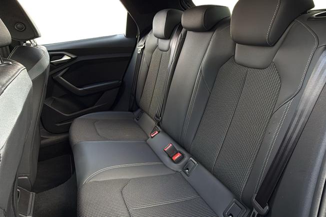 AUDI A1 Photo 9