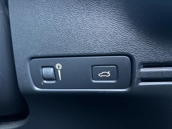 Volvo XC40 Photo autoimg-ea277a869e1ce47ccc0c6473a656b74bc0c588c5.jpg