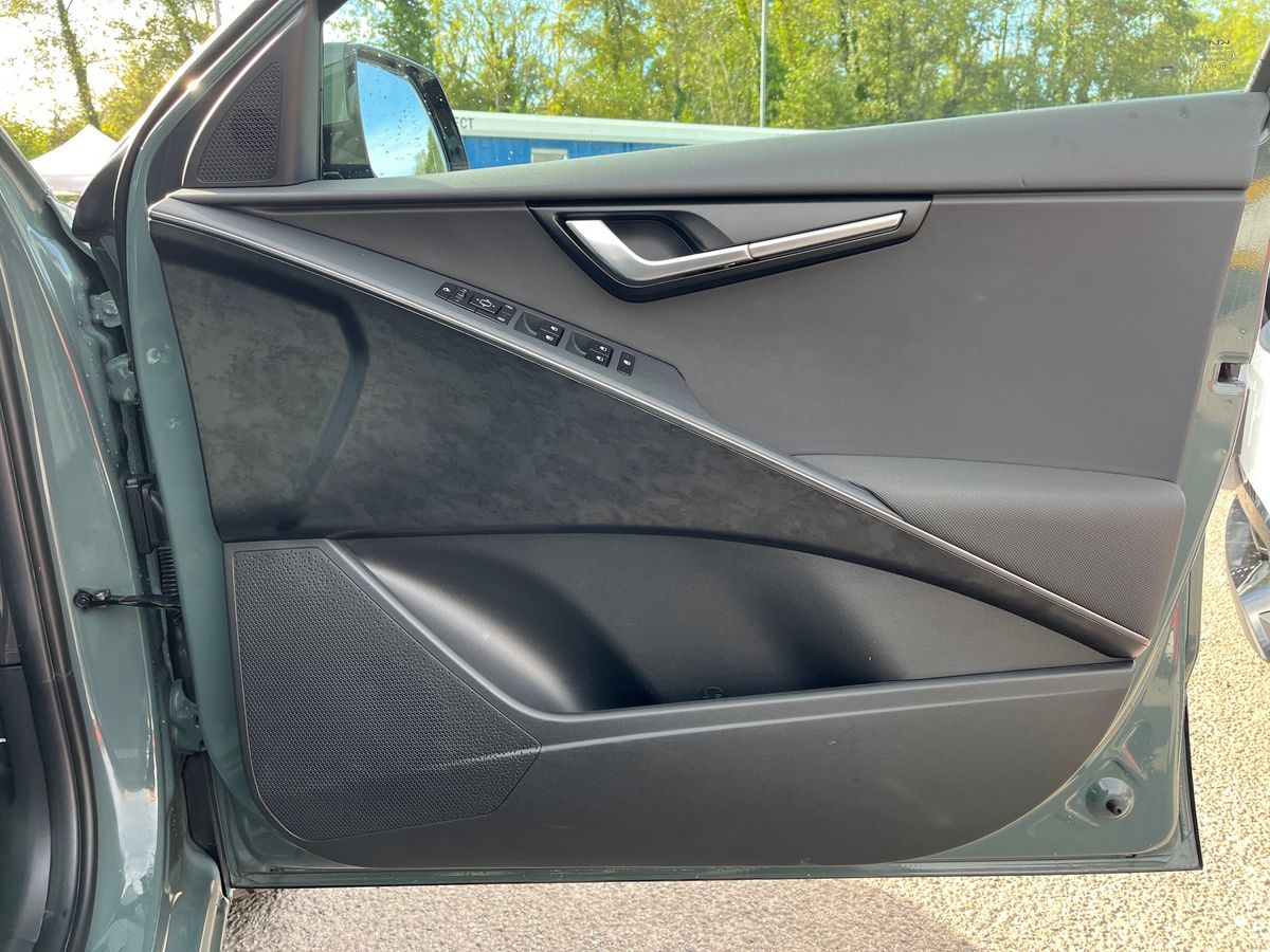 Kia Niro Photo 26