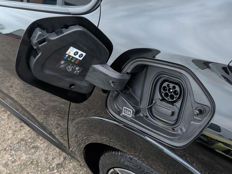 Used Peugeot E-208 SN22ADF 32