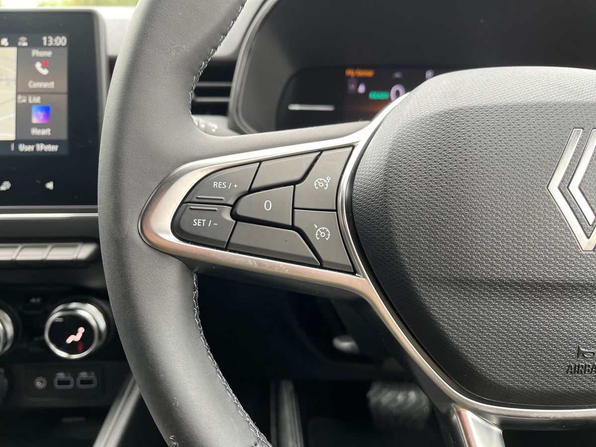 Renault Clio Photo 15