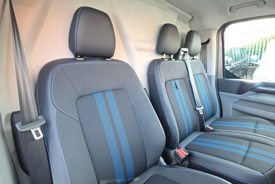 Used Ford E-TRANSIT CUSTOM 11