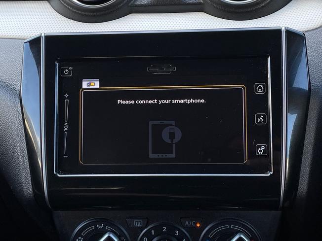 SUZUKI Swift Photo 48