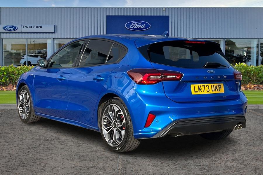 Ford Focus Photo autoimg-ea50c22ca089e44b1e13b801e8317543962fc51c.jpg
