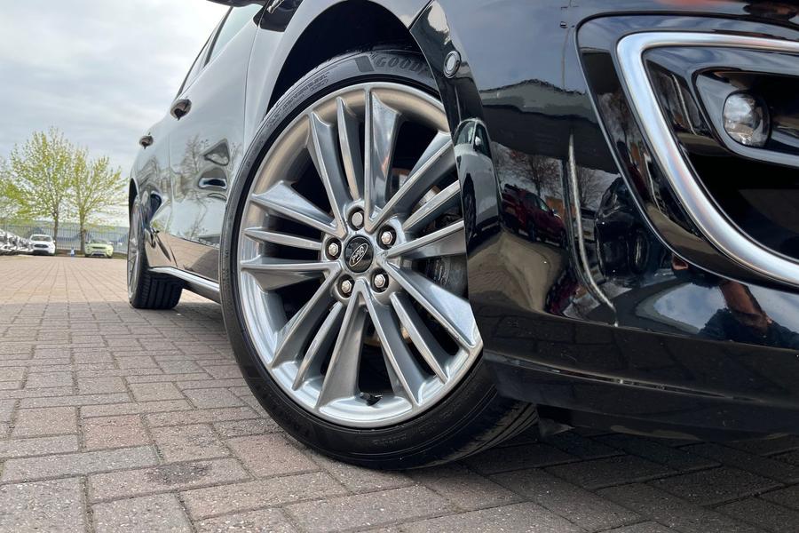 Ford FOCUS VIGNALE Photo autoimg-ea543c3b817819989d517785a76f413d456c13d3.jpg