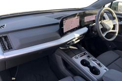 AUDI  Q4 SUV Photo 2