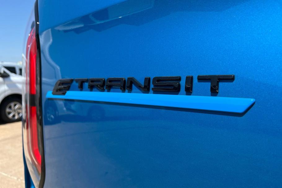 Used Ford E-TRANSIT CUSTOM MM75RCZ 20