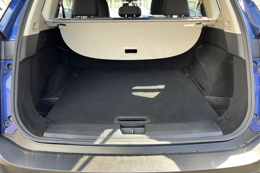 Nissan X-TRAIL Photo autoimg-ea57aab1a0705a3c0ec957f5eab74c574a187fff.jpg