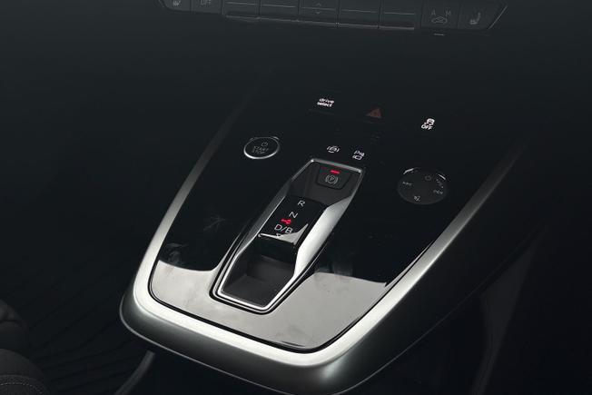 AUDI Q4 E-Tron Photo 23