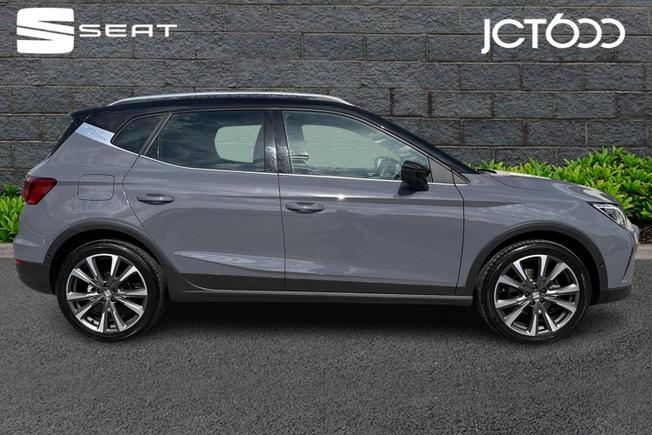 SEAT Arona Photo 4