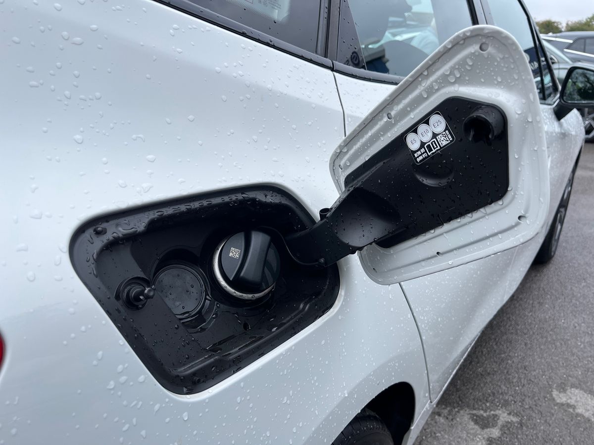 BMW 2 Series Active Tourer Photo 24