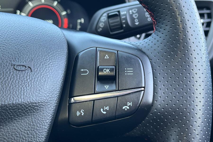 Ford Focus Photo autoimg-ea61335f20af25dd0ad30ca11effa940dbe4090c.jpg