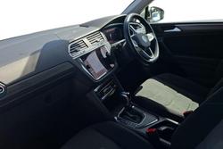 VOLKSWAGEN Tiguan Allspace Photo 2