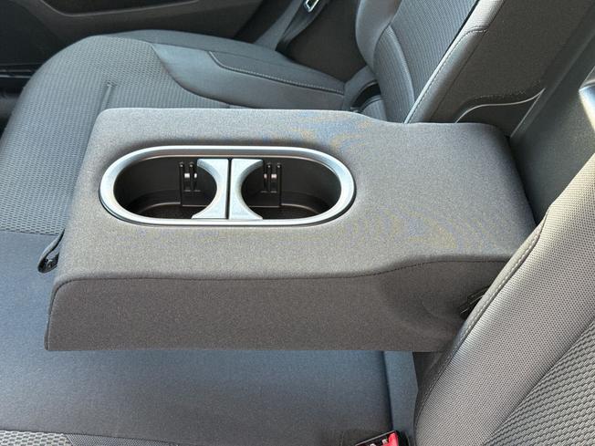 VOLKSWAGEN Golf Photo 37
