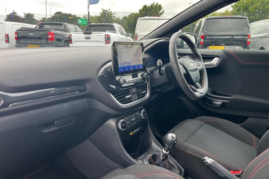 Ford PUMA Photo autoimg-ea6700aa0a9dc523107ee3fc5dd9716f68cdbc2a.jpg