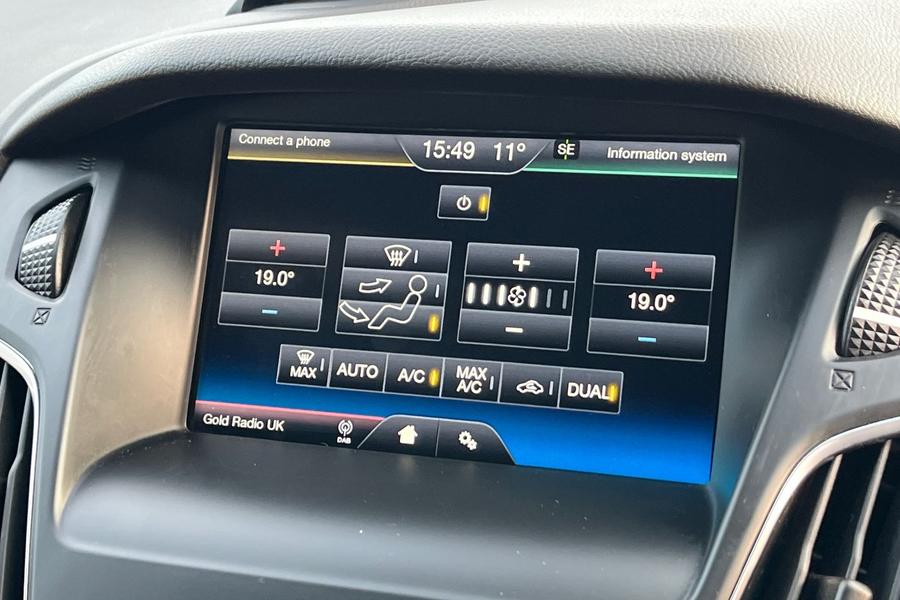 Ford FOCUS RS Photo autoimg-ea683a452772cb54ce7e58e108be9ba7ad52bab7.jpg