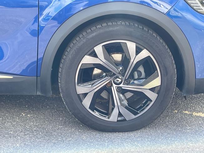 RENAULT Captur Photo 23