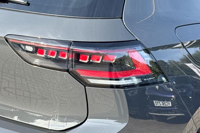 Volkswagen Golf Photo 18