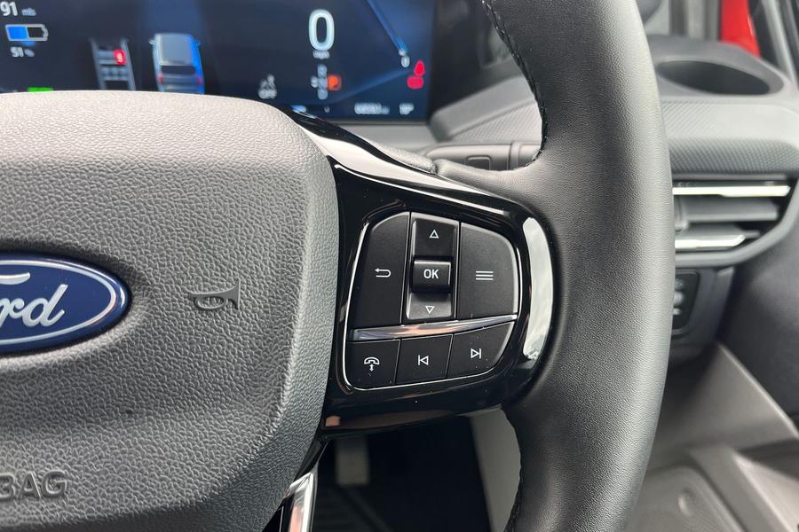 Ford E-TRANSIT CUSTOM Photo autoimg-ea6e1d4b60692ee6b546a447188a1a44f7fa105c.jpg