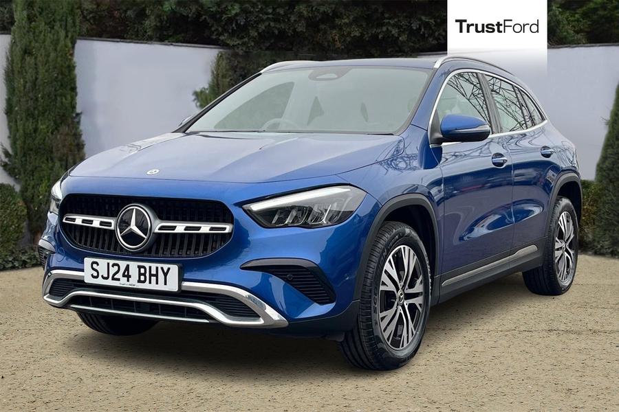 Mercedes-Benz GLA Photo autoimg-ea702fdecfaf8743902d5d09494cb9eb7716a15a.jpg