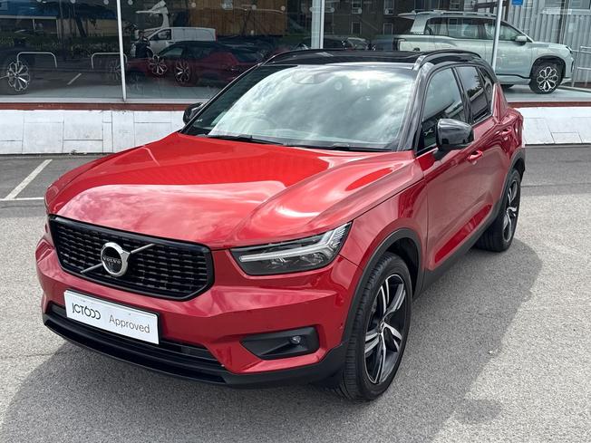 VOLVO Xc40 Photo 27