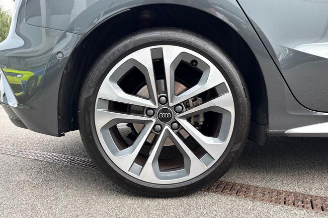 AUDI A3 Photo 5
