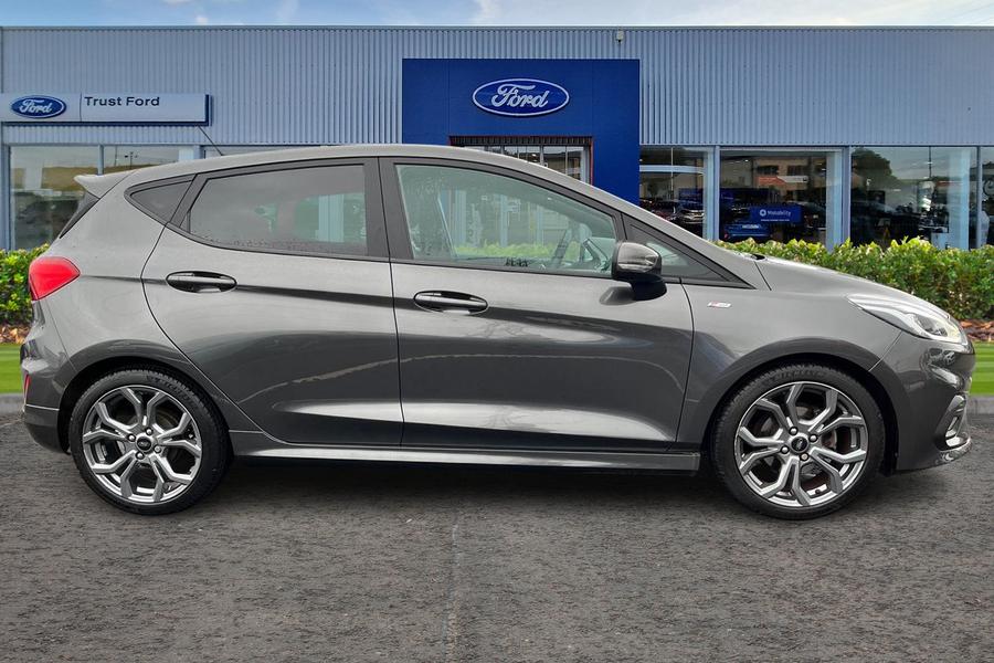 Ford Fiesta Photo autoimg-ea7639cfbbe353e11ab1024bfb304177689e2d05.jpg