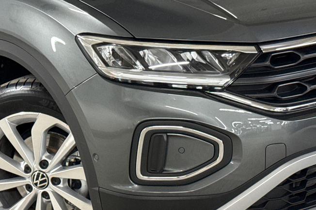 VOLKSWAGEN T-Roc Photo 19