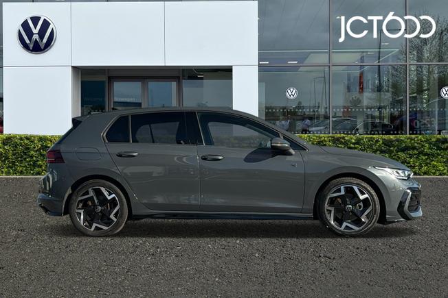 VOLKSWAGEN Golf Photo 4
