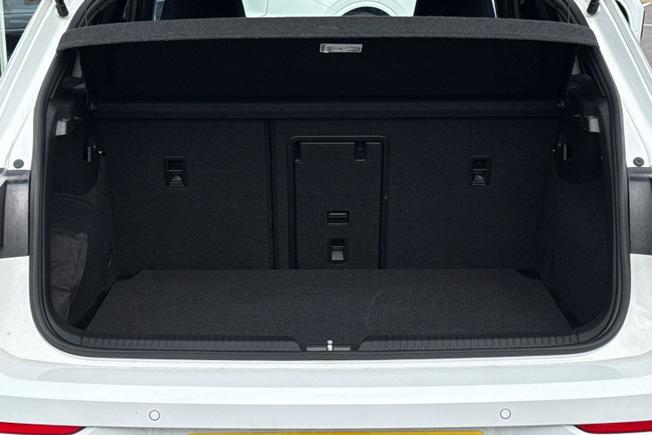 VOLKSWAGEN Golf Photo 12
