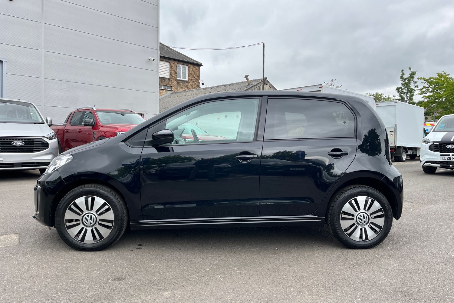 Volkswagen UP Photo 31