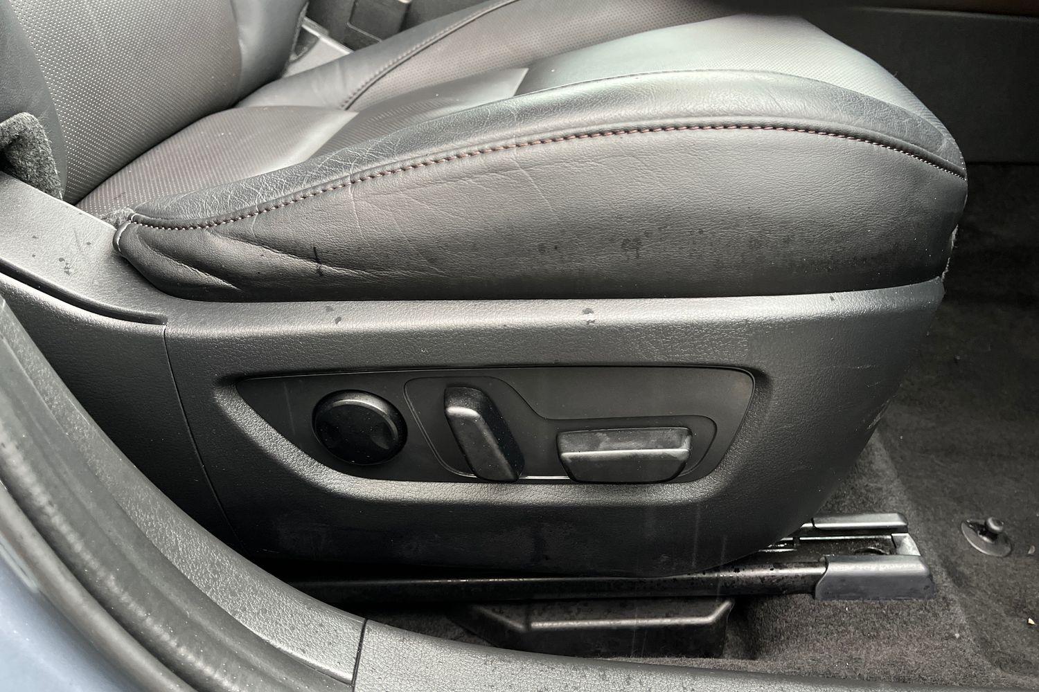 Mazda CX-30 Photo 35