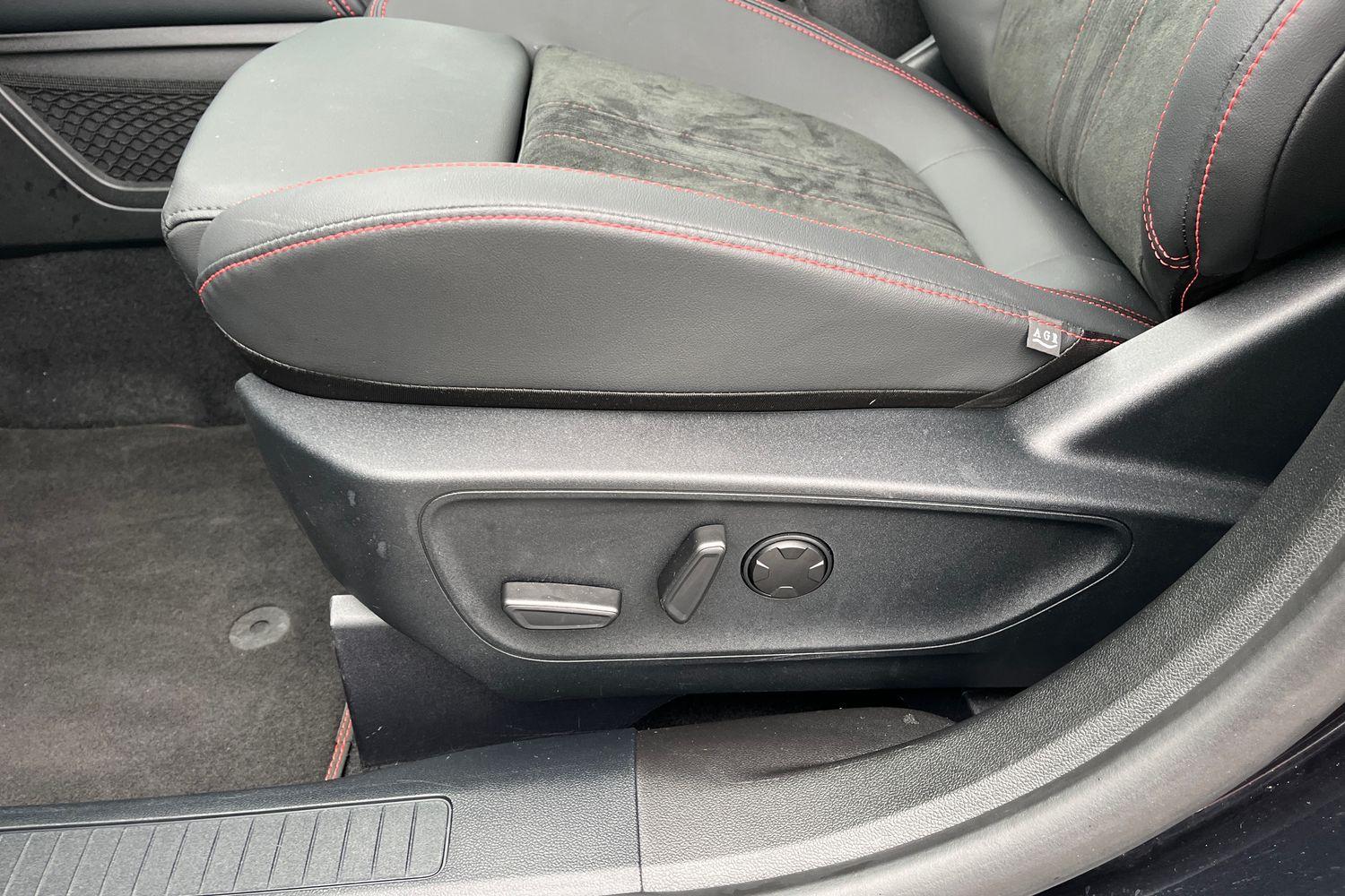 Ford KUGA Photo 21