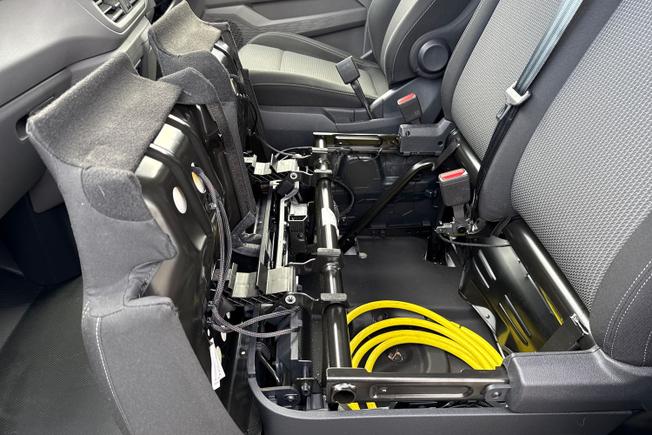 VOLKSWAGEN E-Transporter Photo 30
