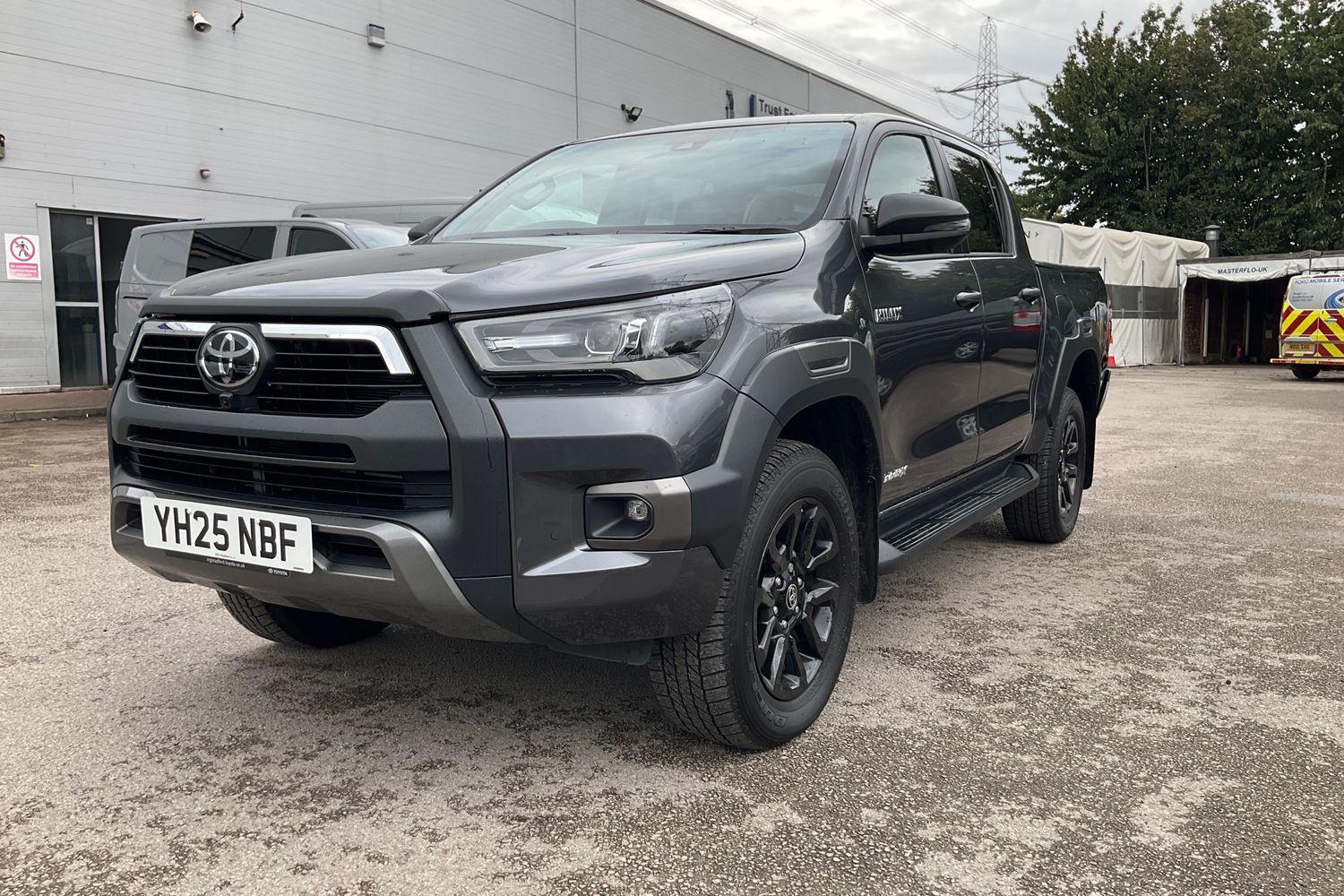 Toyota Hilux Photo 7