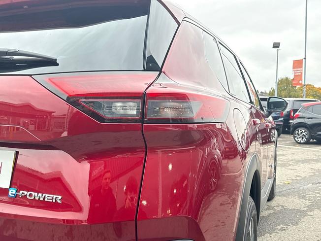 NISSAN X-Trail Photo 18