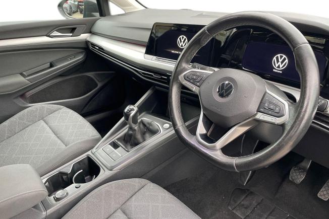 VOLKSWAGEN Golf Photo 6